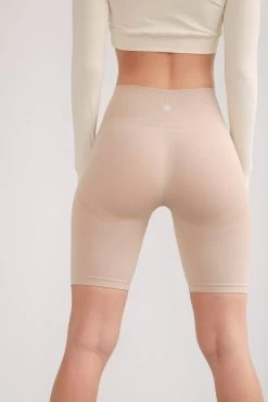 Tan Contour Seamless Biker Shorts