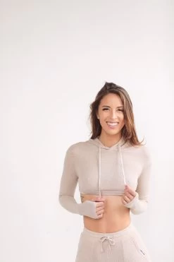 Amber Ribbed Longsleeve Crop Hoodie