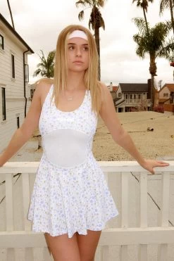 On Court Tennis Dress - Floral -Boutine La image 569f35b3 ce23 477c af31 528465dd0f6b